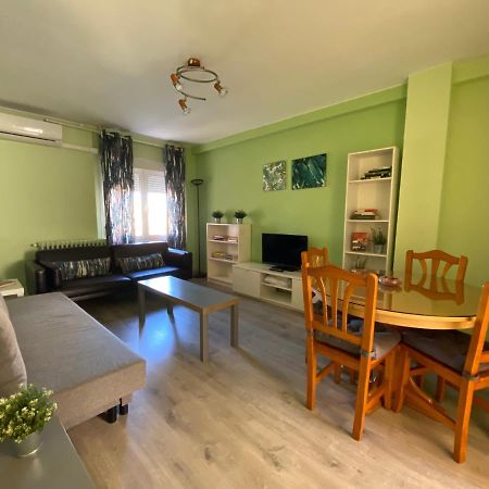 Apartamento Dos Torres Frodo - Estacionamiento Privado Gratuito Zaragoza Exterior foto